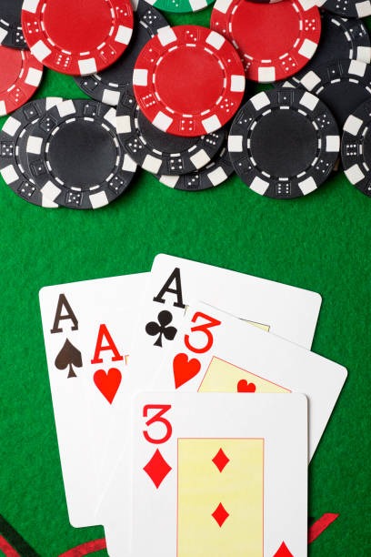sarangsbobet login browser interface on mobile showing live blackjack and roulette tables
